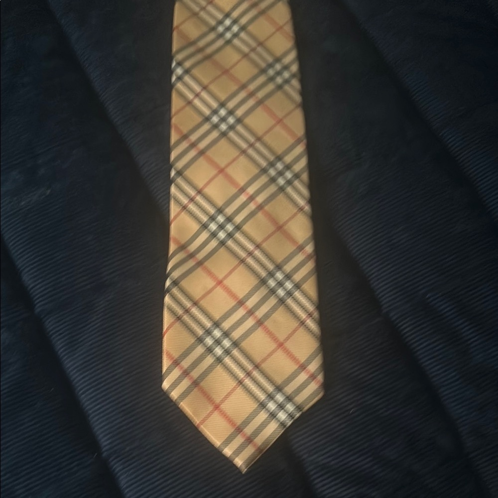 Burberry Plaid Tie in Yellow and Black